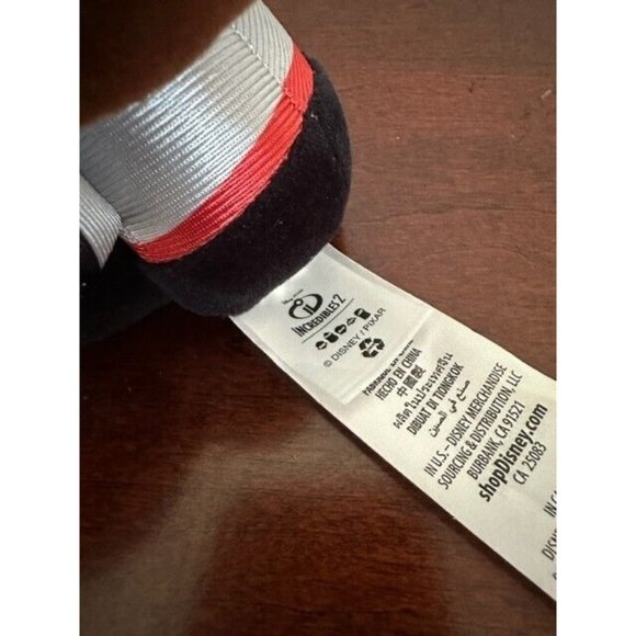 Disney Parks Wishables Plush Stuffed Incredibles 2 Elastigirl Galbaki Suit HTF - Picture 2 of 4